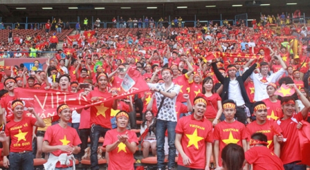 Chiến thắng thuyết phục trước Malaysia cùng tình cảm của người hâm mộ Việt Nam