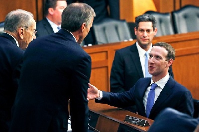 Mark Zuckerberg vượt qua 10 tiếng điều trần trước Quốc hội Mỹ