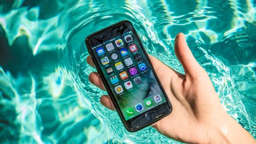 Tiêu chuẩn chống bụi và nước IP68 của smartphone là gì