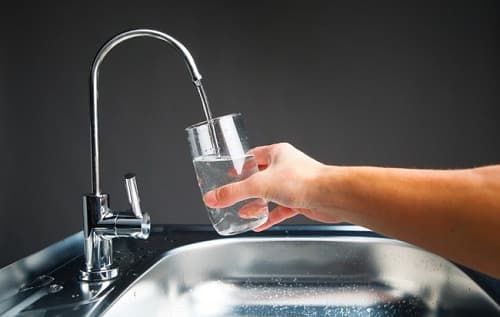 Thử nghiệm nước: Quan trọng như thế nào đối với gia đình bạn?