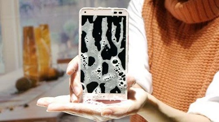 Trình làng mẫu smartphone thông minnh: rửa bằng xà phòng, chống nước nóng
