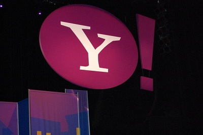 Yahoo bị kiện, đối mặt với vụ điều tra vì rò rỉ dữ liệu