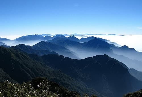 Dãy núi Hoàng Liên Sơn top 28 điểm hấp dẫn nhất thế giới