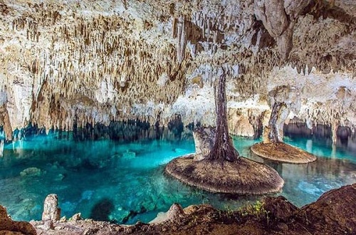 Chiêm ngưỡng 8 hang động ngầm đẹp tuyệt vời trên thế giới