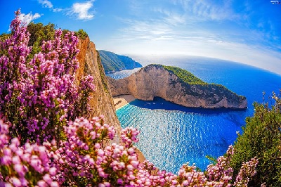 Trải nghiệm thiên đường nắng vàng, biển xanh ở Hy Lạp