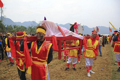  Độc lạ: Lễ hội 'Của quý' - Tàng thinh ngày rằm tháng giêng tại Lạng Sơn