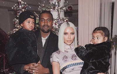 Vợ chồng Kim và Kanye từ chối bán ảnh con với giá trăm tỷ đồng vì lương tâm không cho phép