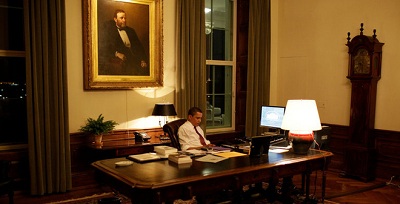 Tổng thống Obama: Những giây phút riêng tư quý giá khi đêm xuống