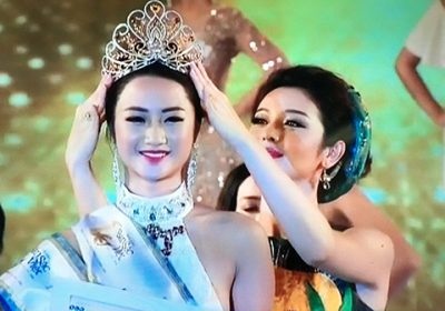 Trần Thị Thu Ngân đăng quang Hoa hậu Bản sắc Việt toàn cầu 2016