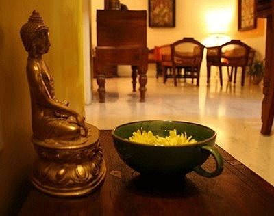 Cách đặt tượng Phật trong nhà, gia chủ thảnh thơi cầu bình an, đón tài lộc