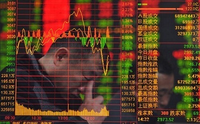 Thị trường chứng khoán Trung Quốc tiếp tục lao dốc