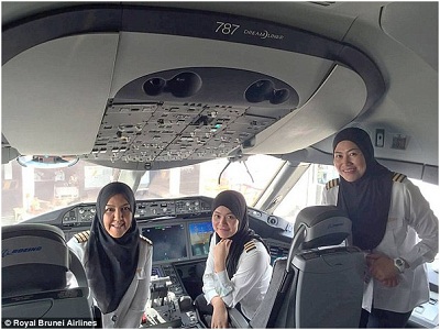 Hãng hàng không Royal Brunei Airlines ra mắt phi hành đoàn toàn nữ