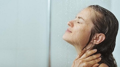 Phương pháp tắm nước lạnh đúng, khi nào nên, không nên tắm nước lạnh