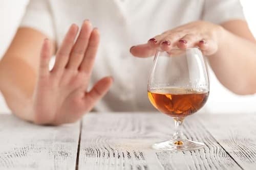 Những dấu hiệu phản hồi của cơ thể cảnh báo bạn nên dừng việc uống rượu bia