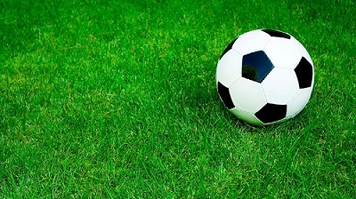 Luật thi đấu bóng đá: Quy định sân thi đấu, chất lượng và kích thước bóng