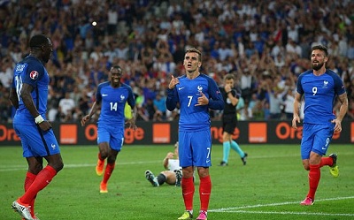 Đánh bại đương kim vô địch thế giới, Pháp vào chung kết Euro 2016