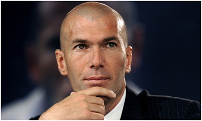 Huyền thoại bóng đá Pháp Zidane làm HLV Real