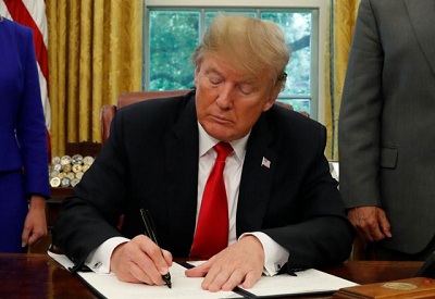 Tổng thống Mỹ Donald Trump ký sắc lệnh ngừng chia cắt gia đình nhập cư ở biên giới