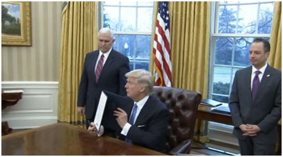 Ngày 23/1 Tổng thống Trump ký sắc lệnh rút khỏi TPP