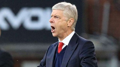 HLV Wenger thừa nhận Arsenal gặp may trước Burnley