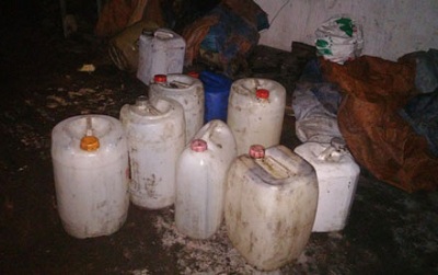 Bể ngầm tích trữ 6.000 lít dầu ăn bẩn bị phát hiện  