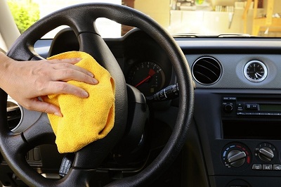 Tuyệt chiêu loại bỏ mùi hôi trong xe ô tô