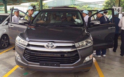 Toyota Innova phiên bản 2.0V đầu tiên về Việt Nam