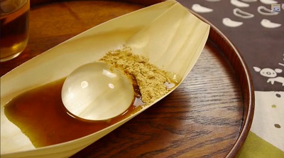 Mách bạn bí quyết làm bánh giọt nước trong veo của người Nhật