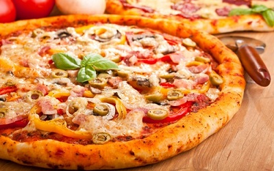 Hướng dẫn cách làm bánh pizza đơn giản tại nhà