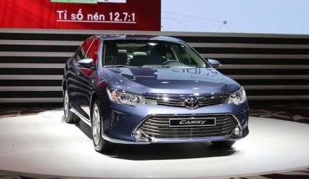 Toyota Camry 2015 chính thức ra mắt Việt Nam với giá 1,078 tỷ đồng