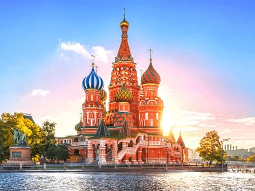 Ghé thăm nhà thờ thánh Basil thiêng liêng ở Nga