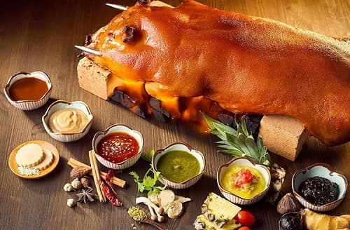 Địa điểm thưởng thức thịt lợn cắp nách ngon nổi tiếng tại Sapa