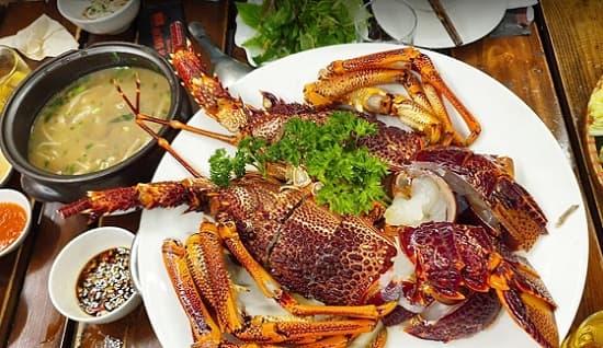 Khám phá top những quán ăn ngon, nổi tiếng tại Hạ Long