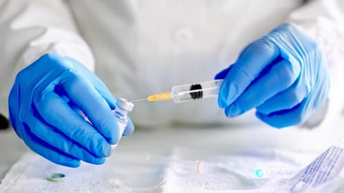Nhật Bản nghiên cứu siêu vaccine giúp phòng ngừa tất cả các chủng virus corona