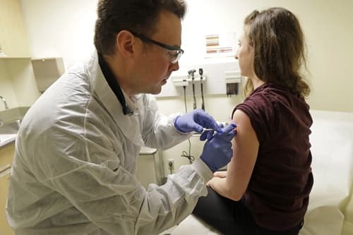 Vaccine Covid-19 do quỹ Bill and Melinda Gates tài trợ có bước tiến mới