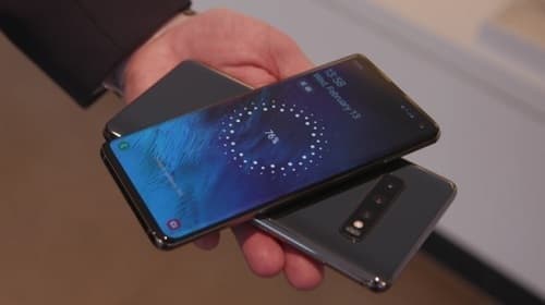 Samsung Galaxy S10 xuất hiện lỗi tự khởi động màn hình khi để trong túi 