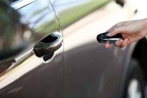 Hệ thống chống trộm trên xe ô tô hoạt động như nào, cách tắt còi chống trộm