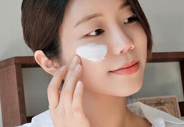 3 sai lầm ngày hè tưởng vô hại lại kéo da xuống cấp không phanh