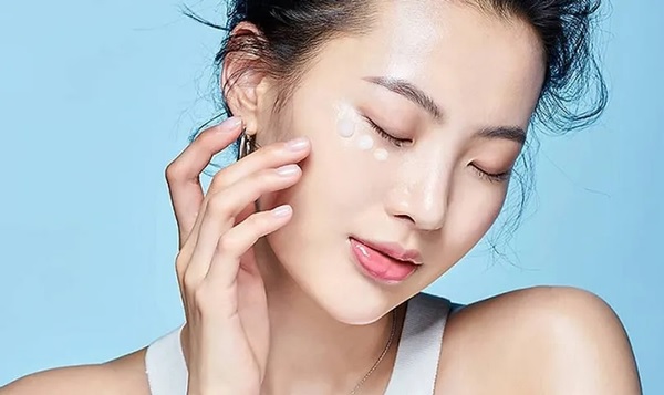 Các bước xóa mờ nếp nhăn vùng mắt chỉ sau thời gian ngắn