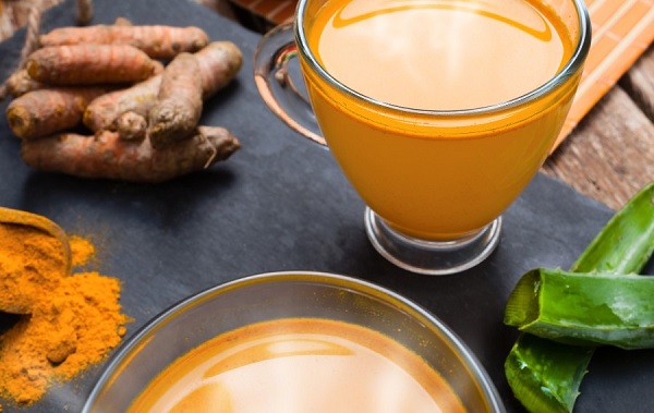 Mặt nạ nghệ và nha đam: bí quyết cho làn da trắng sáng, mờ thâm