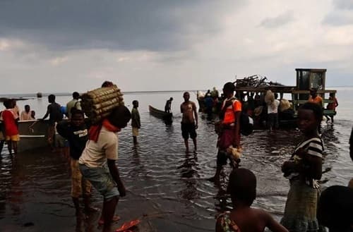 Hơn 100 người mất tích sau vụ chìm tàu tại Cộng hòa dân chủ Congo