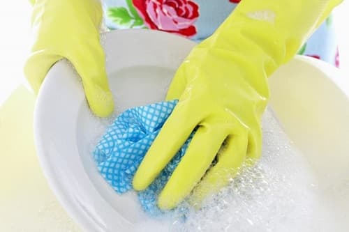 Bỏ ngay 5 thói quen xấu khi rửa bát ngừa vi khuẩn, bảo vệ sức khỏe