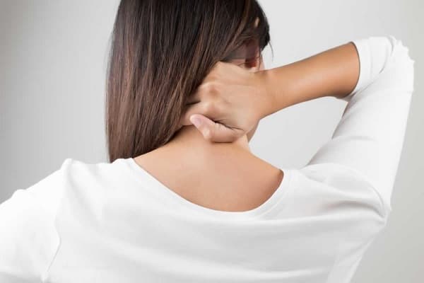 Đau lưng, đau vai gáy hậu Covid-19, làm thế nào để khắc phục hiệu quả nhất