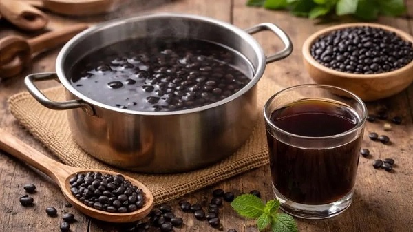 Nước đậu đen rất tốt, nhưng liệu bạn đã uống đúng cách để bảo vệ sức khỏe?